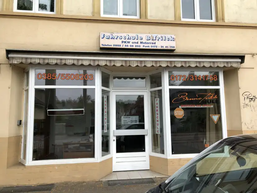 School Trilck Bruno Fahrschule Leezen 1
