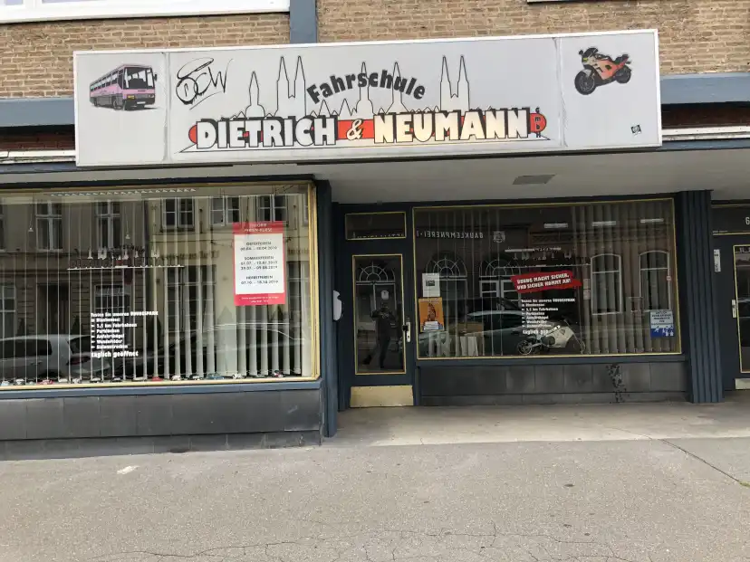 School Fahrschule Dietrich & Neumann Lübeck 1