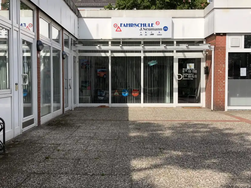 Fahrschule Jens Neumann - Osterholz Tenever 1