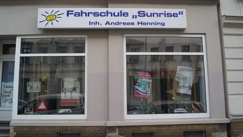 School Fahrschule Sunrise Inh. Andreas Henning Volkmarsdorf 1