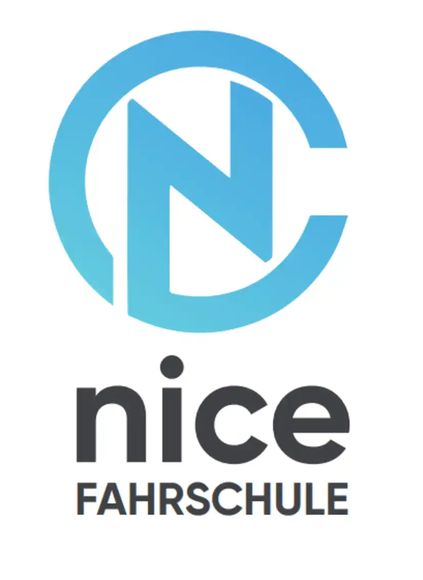 School Nice Fahrschule Friedrichshain 1