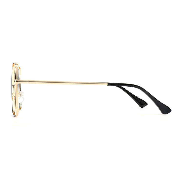 lenshop on X: The glossy black frame and a V-shaped gold brow