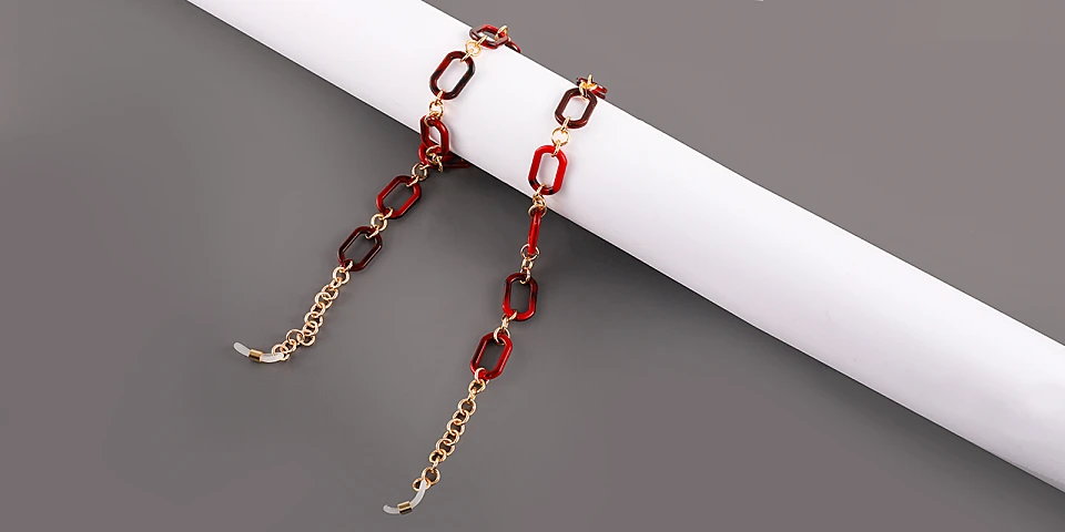 Livy red  Chain