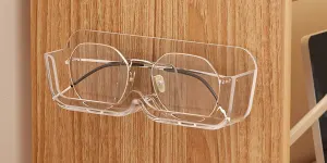 Chain_Clear Wall Mounted Glasses Storage Box