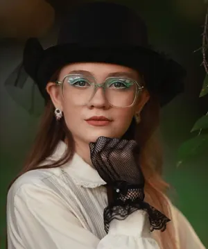 Annis purple green   TR90  Eyeglasses, model view