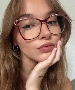 Cili burgundy   Plastic  Eyeglasses, model view