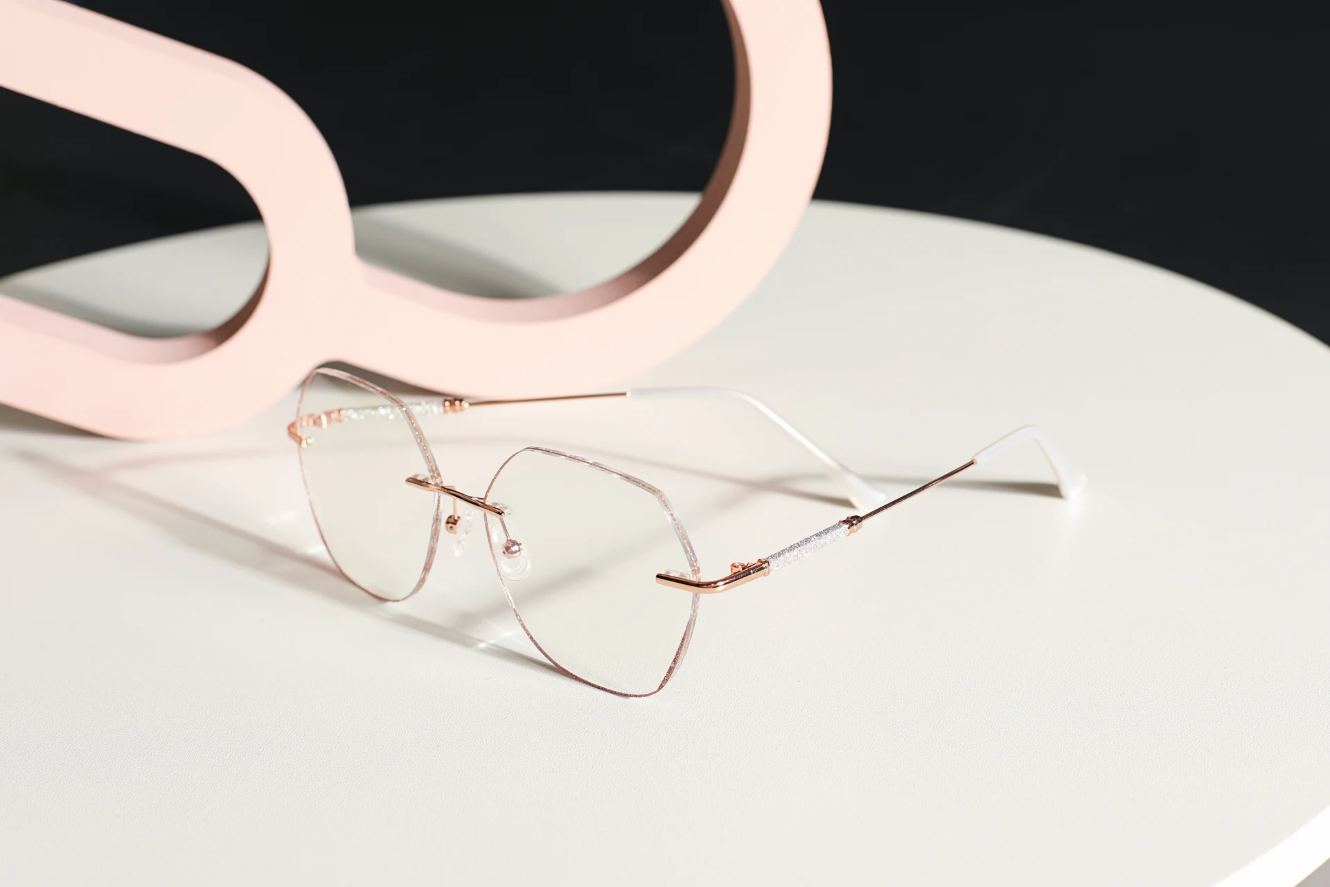 Top 5 Best-Selling Rimless Glasses