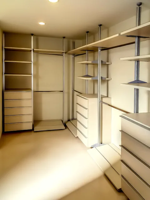 Vestidor CLOSET laminado a medida - Maison de Luxe