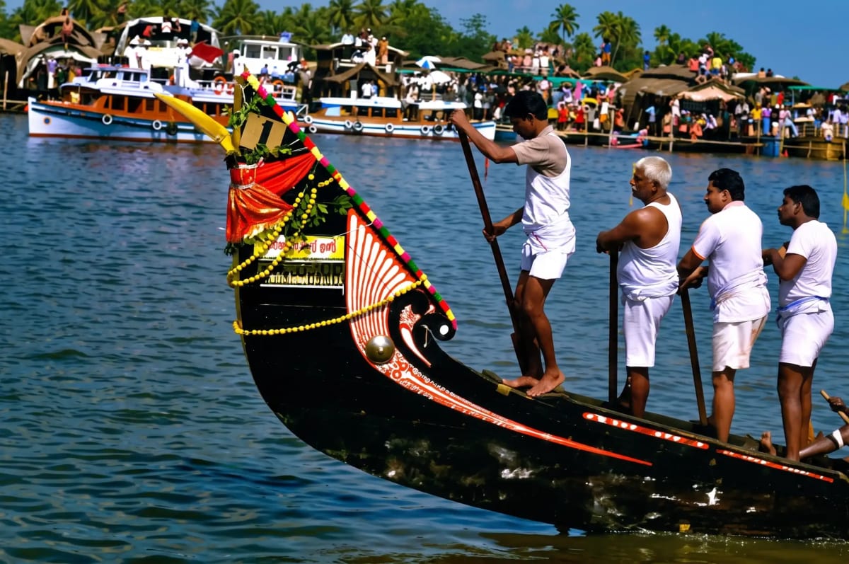 Aranmula Boat Race