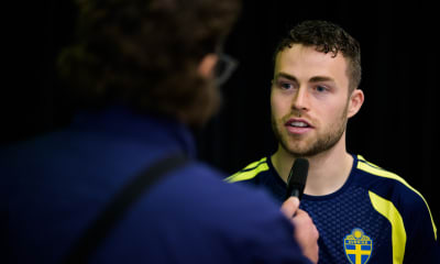 Nyheter: Sjukdomsfall i svenska VM-truppen - spelare hålls isolerad inför premiären