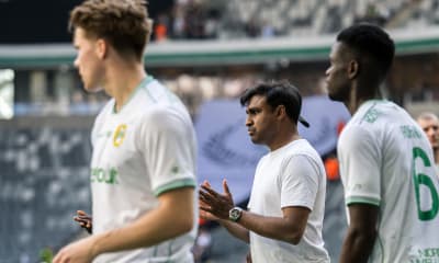 Nyheter: Hammarby i kris - förre Malmö-tränaren kan ersätta Karlsson