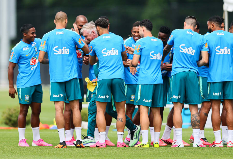 Cafu hyllar Ancelotti inför VM