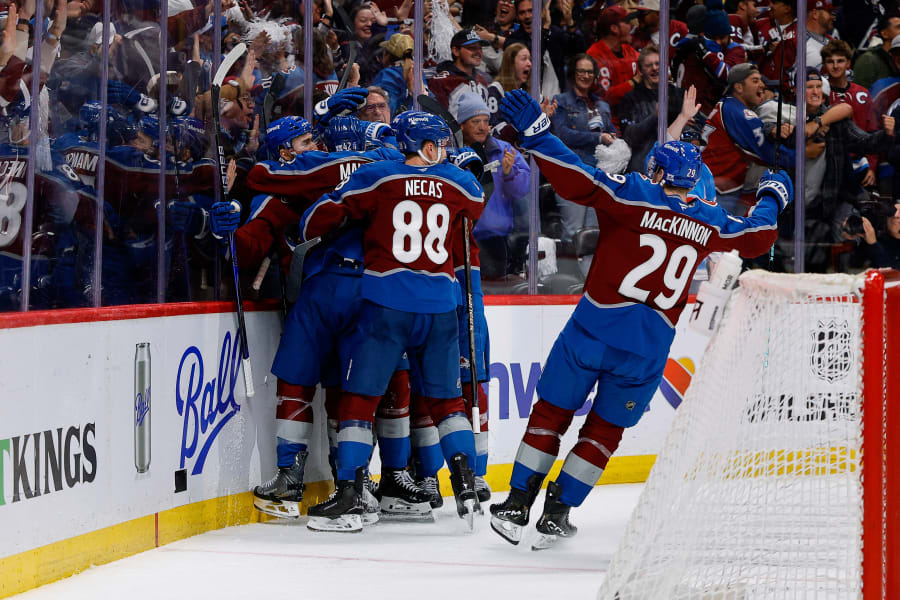 Colorado Avalanche firar 2