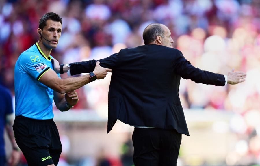 Cassano till hård attack på Allegri