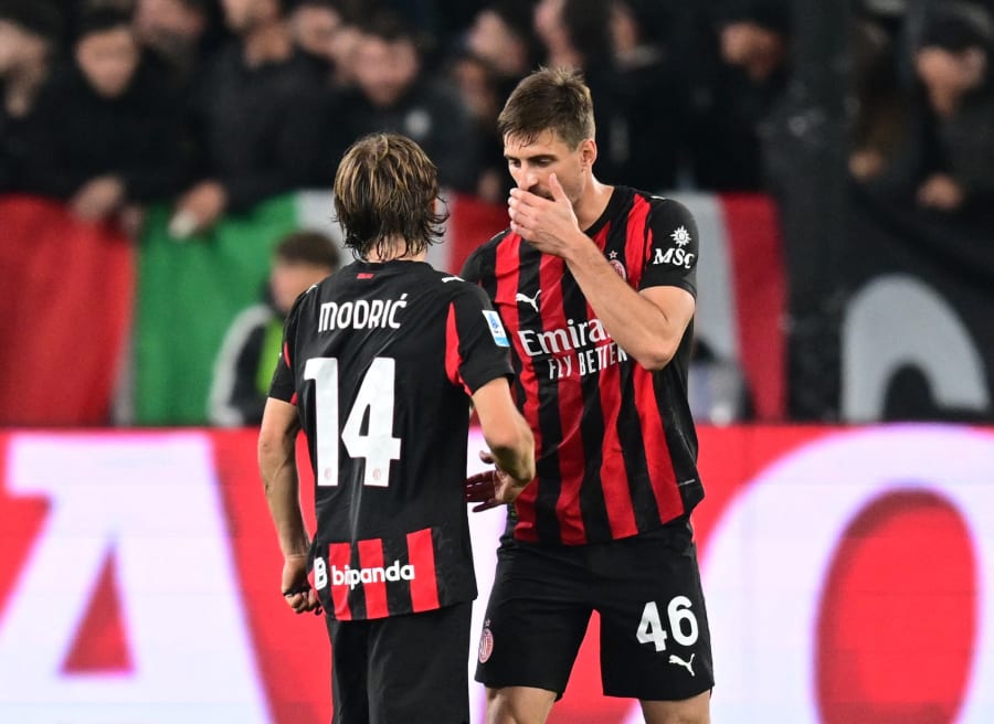 Luka Modric och Matteo Gabbia