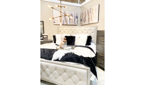 Photo of Ashley Store