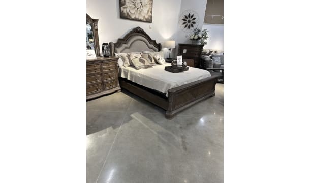 Photo of Ashley Store