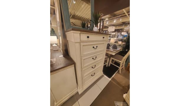 Photo of Ashley Store