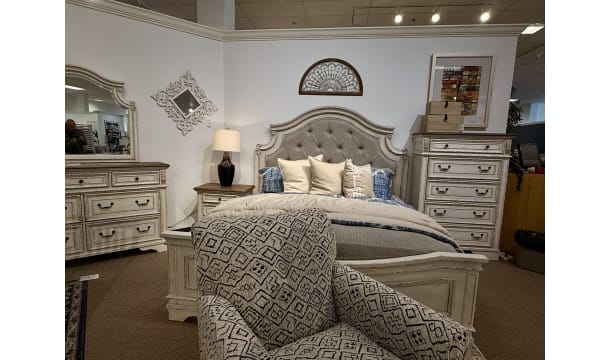 Photo of Ashley Store