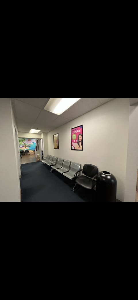 Western Dental Kids exterior view
