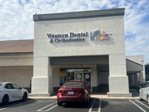 Western Dental Kids interior view 2