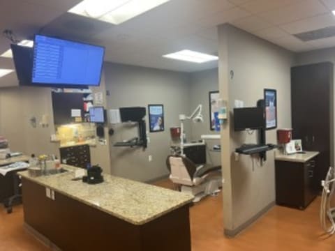 Brident Dental & Orthodontics exterior view