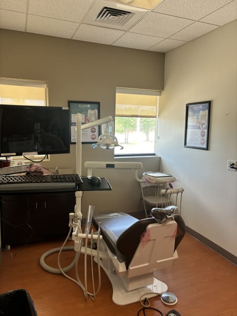 Brident Dental & Orthodontics exterior view