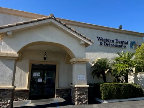 Western Dental Kids interior view 2