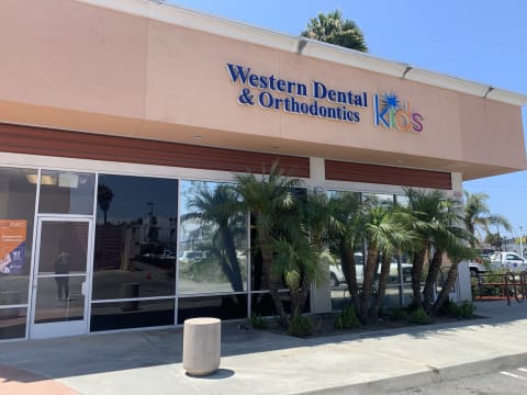 Western Dental Kids interior view 2