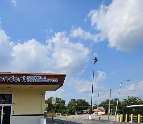 Brident Dental & Orthodontics interior view 3