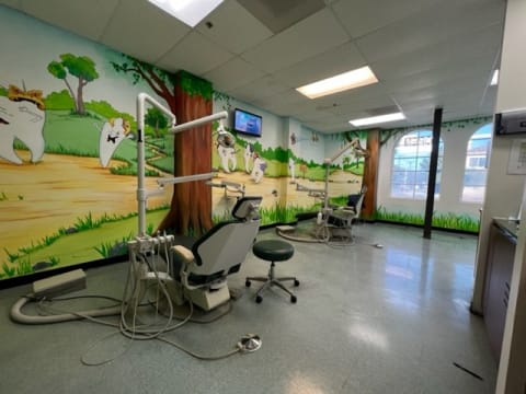 Western Dental Kids interior view 3