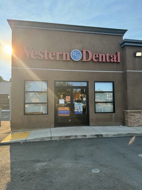 Western Dental Orthodontics interior view 2