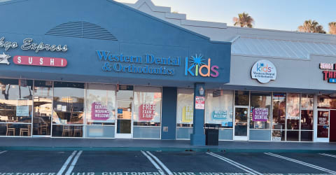 Western Dental Kids interior view 3