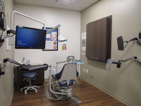Western Dental & Orthodontics exterior view