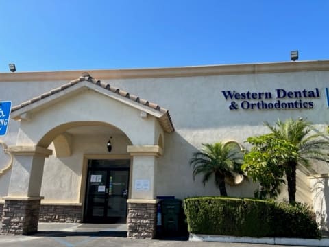 Western Dental Kids interior view 1