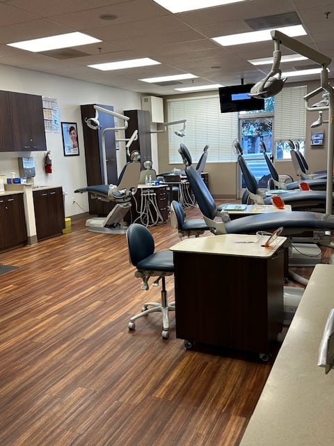 Western Dental & Orthodontics exterior view