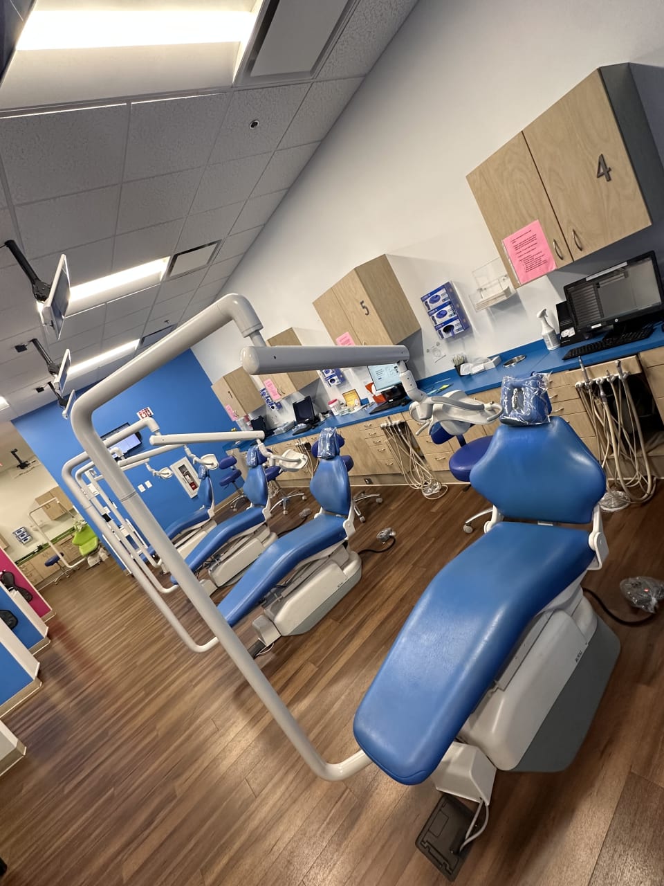 Western Dental Kids dental office exterior
