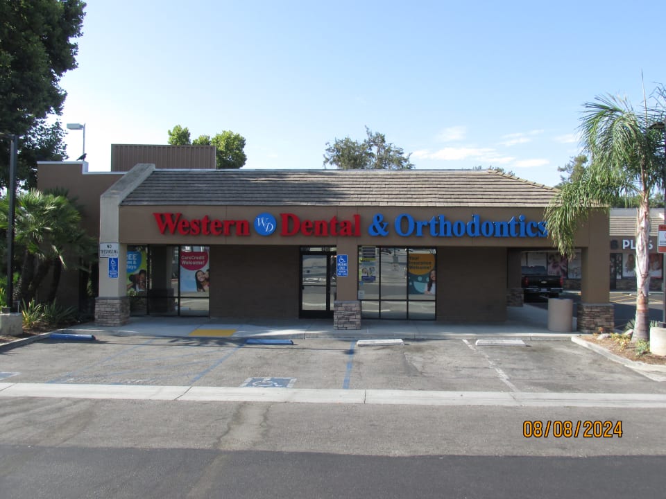 Western Dental & Orthodontics dental office exterior