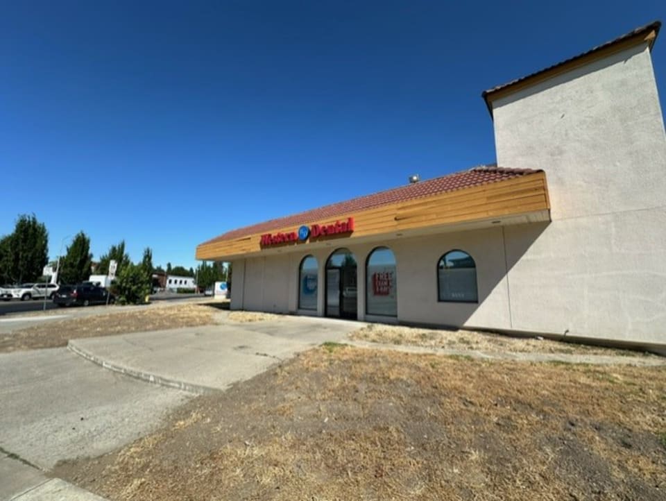 Western Dental & Orthodontics dental office exterior