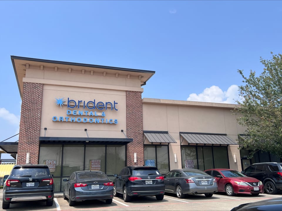 Brident Dental & Orthodontics dental office exterior