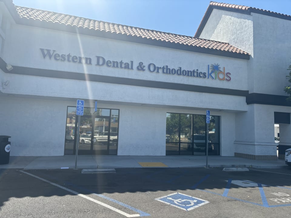 Western Dental Kids dental office exterior