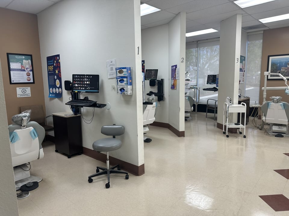 Western Dental & Orthodontics dental office exterior