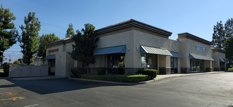 Western Dental & Orthodontics dental office exterior