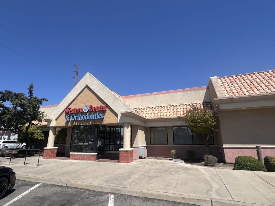 Western Dental & Orthodontics dental office exterior