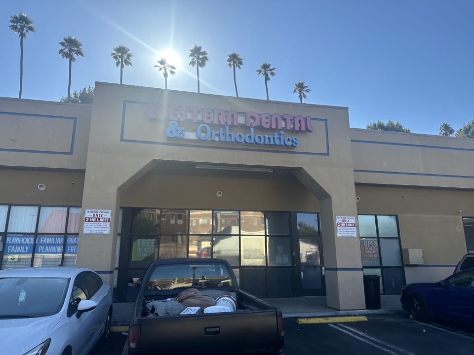 Western Dental Orthodontics dental office exterior