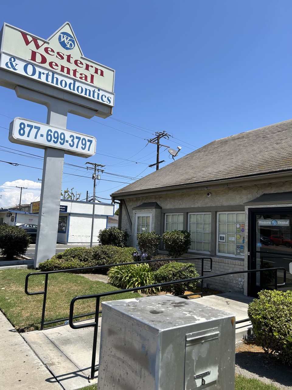 Western Dental & Orthodontics dental office exterior