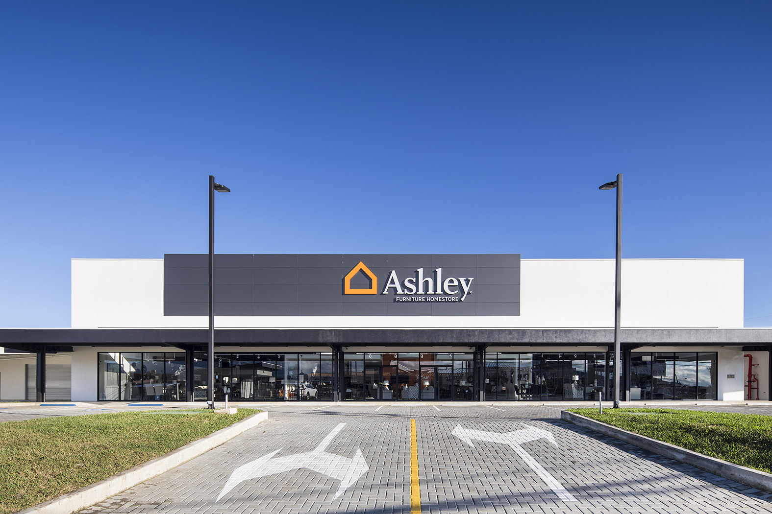 Furniture Shop in Heredia, H Ashley Store