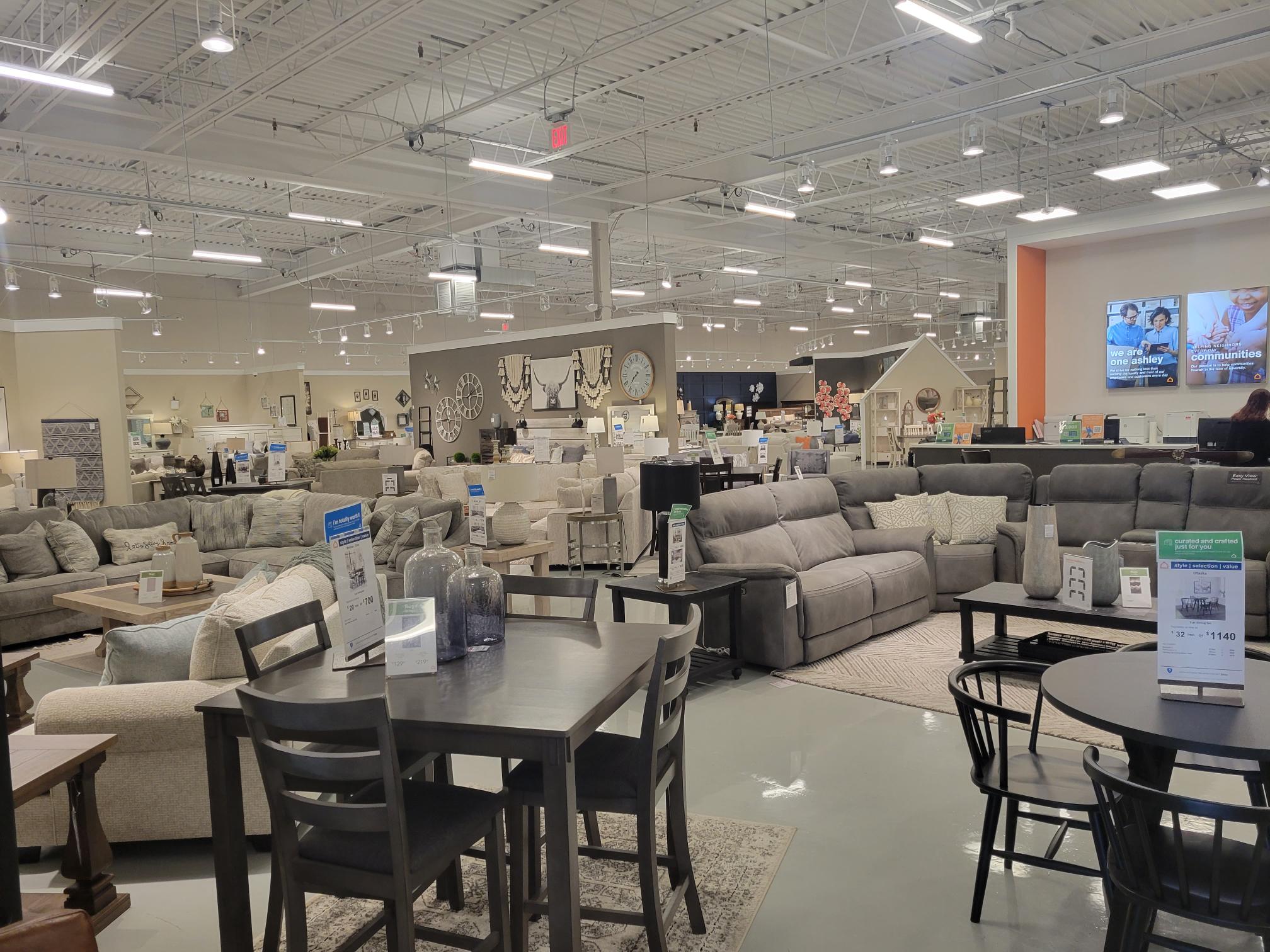 Big Lots Brunswick: Furniture, mattress & home product store in Brunswick,  OH