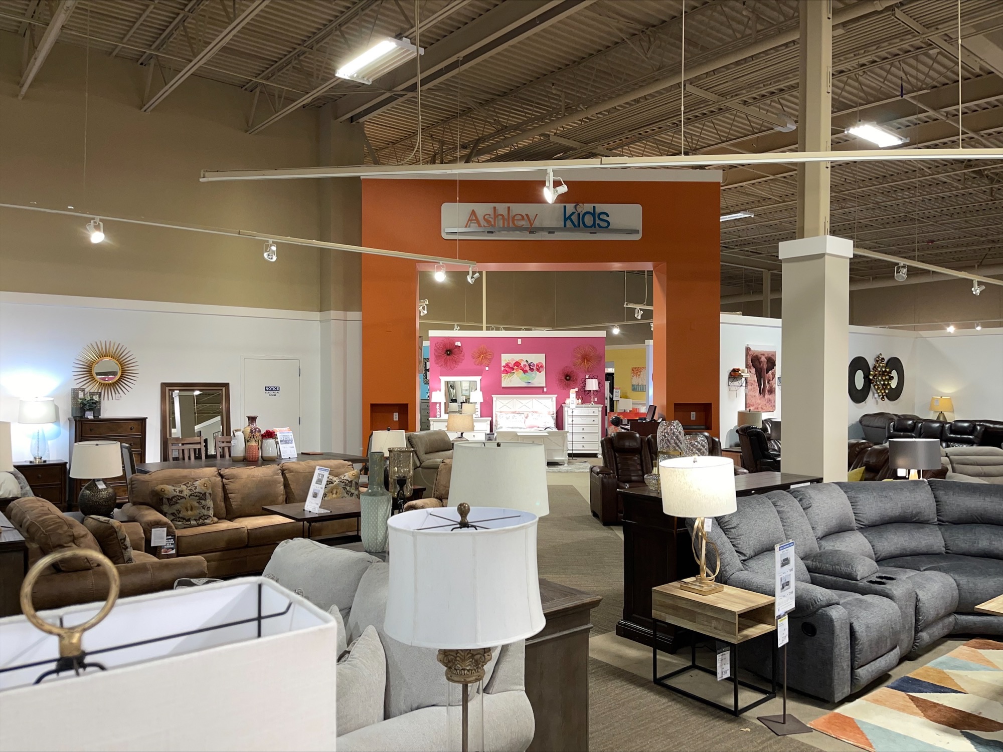 Ashley furniture tilton road discount