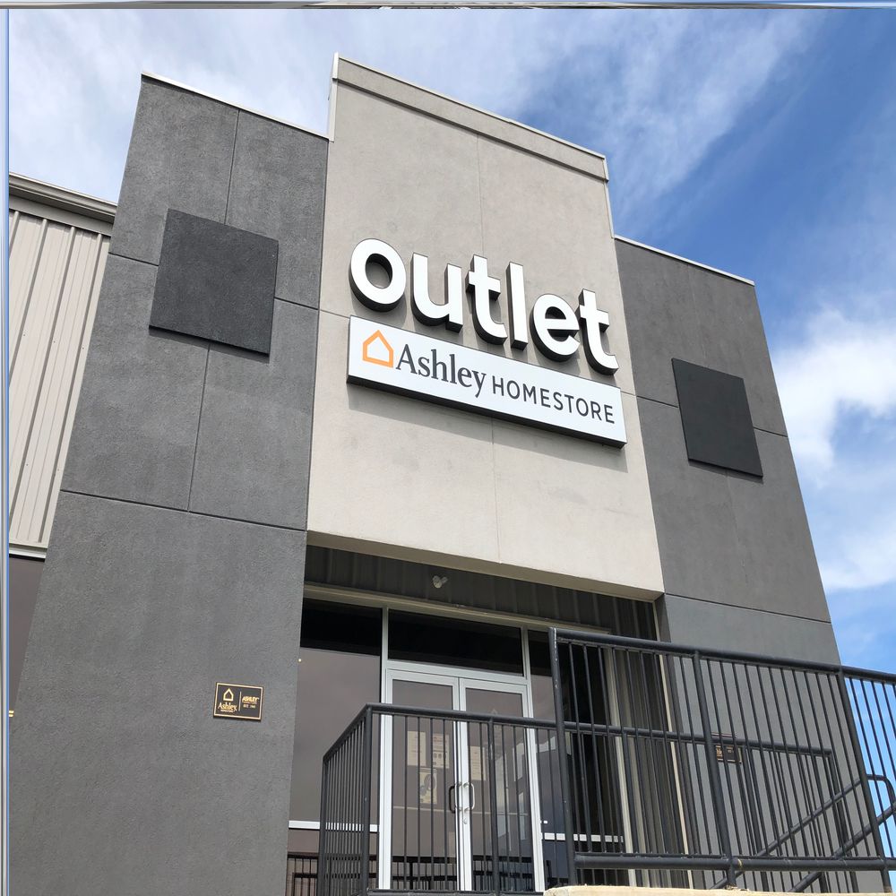 Ashley outlet clearance center
